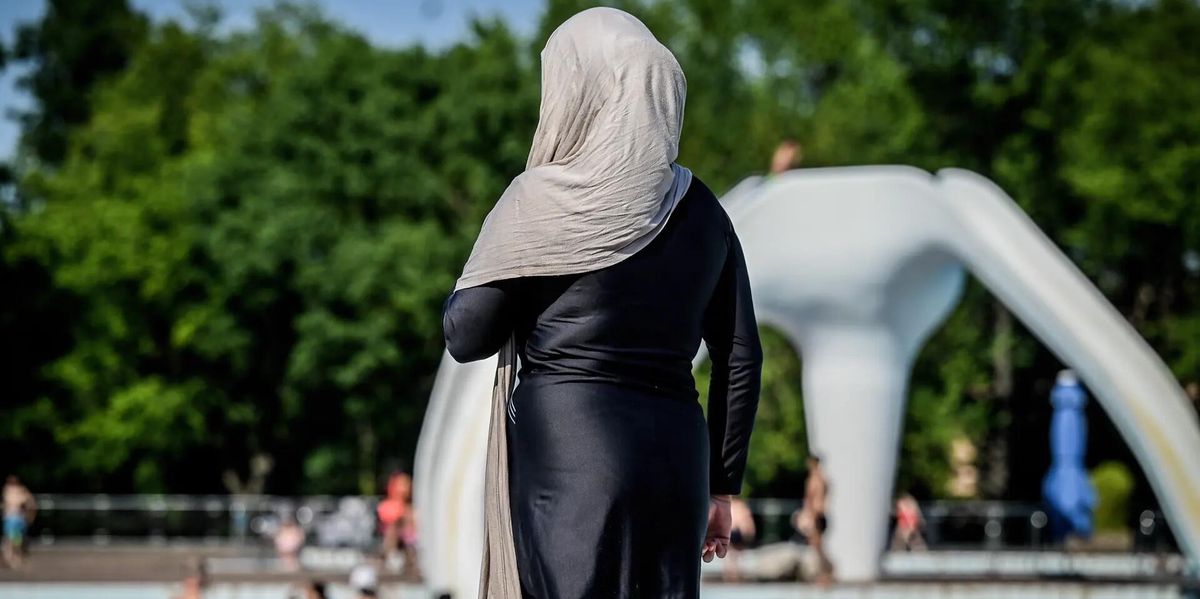 Streit-um-Baderegeln-Genfer-Gericht-setzt-Burkini-Verbot-in-Schwimmb-dern-vorl-ufig-aus