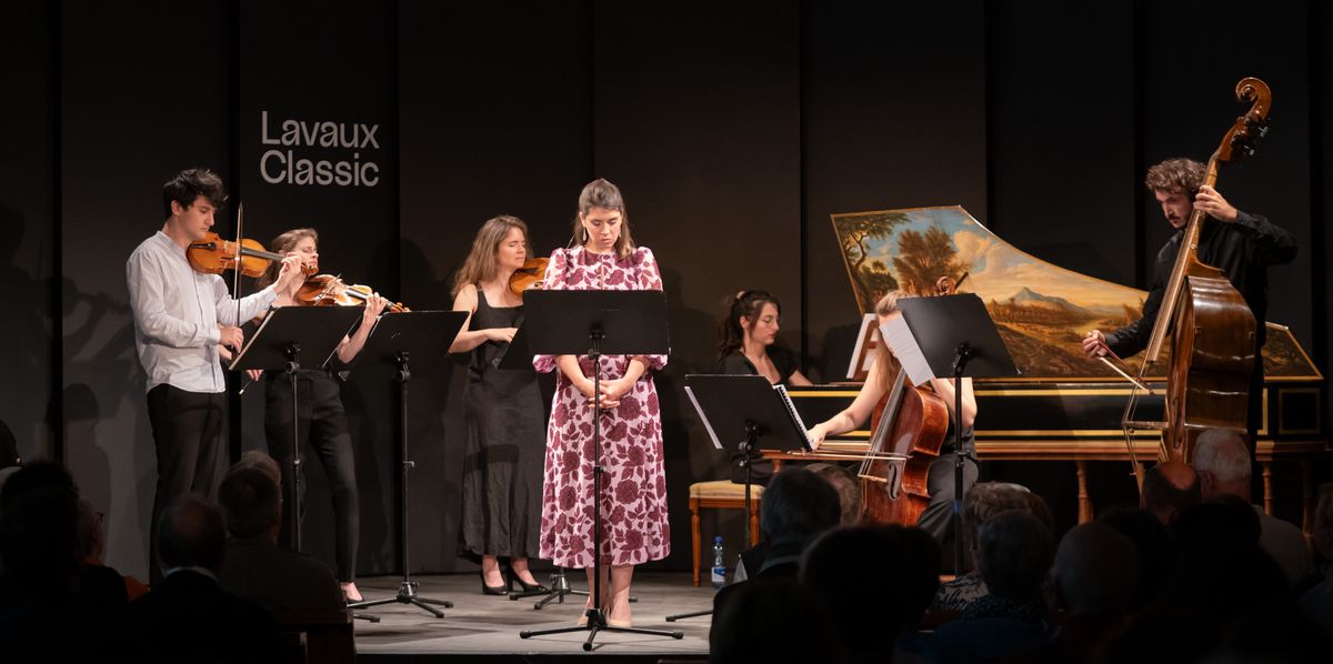 Au temple de Cully dimanche, l’ensemble Le Consort du violoniste Théotime Langlois de Swarte enrobait la voix électrisante de Gwendoline Blondeel.
