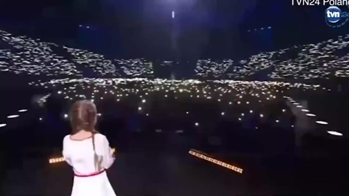 Guerre en Ukraine Après l'abri antibombes, Amelia bouleverse un stade