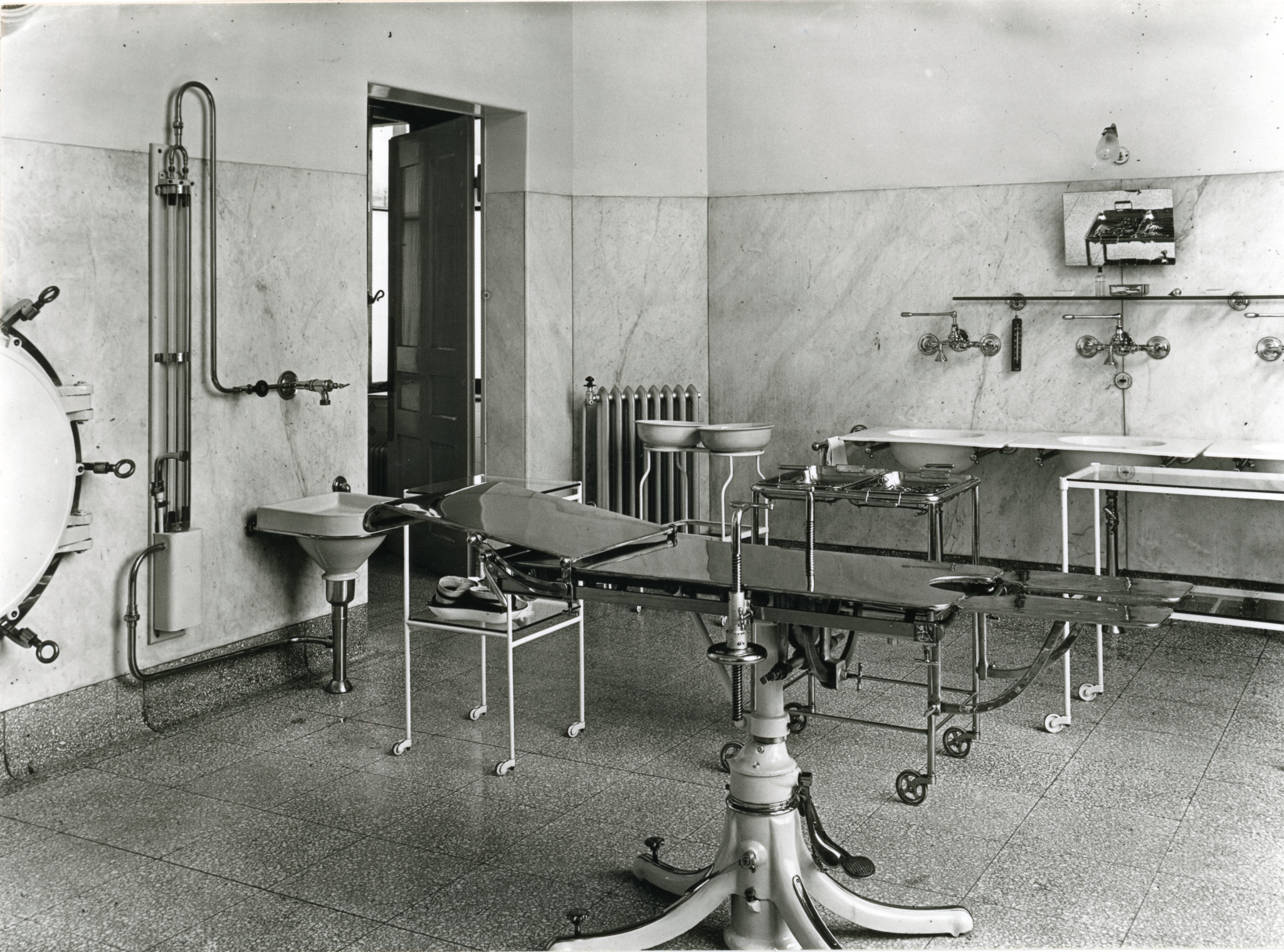 Aus dem Bildarchiv Winterthur: Auf dem Höhepunkt der Chirurgie