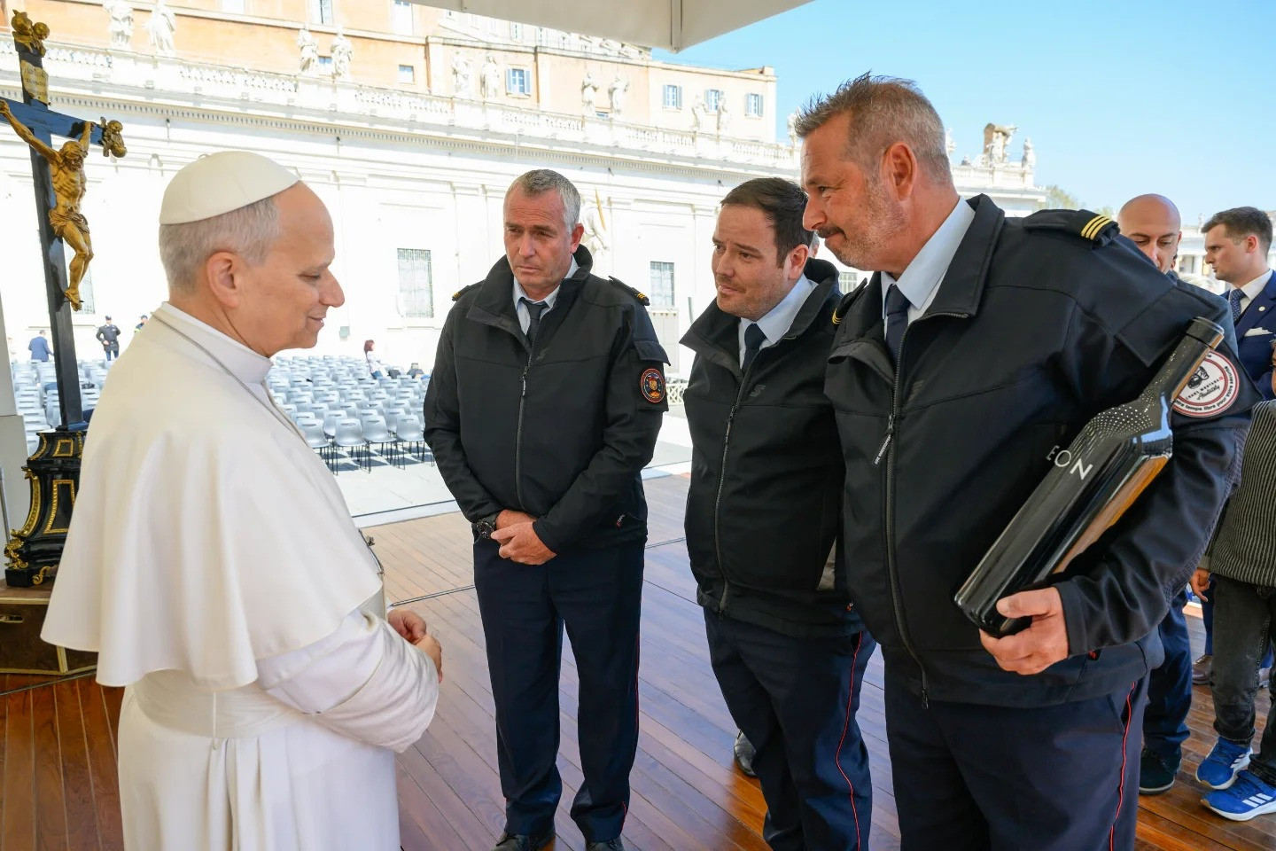 Audience pontificale à Rome: Les pompiers de Crans-Montana ont été reçus par le pape au Vatican