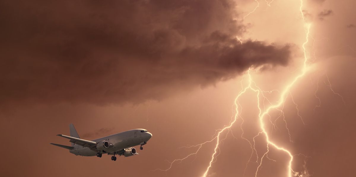 Swiss Plane Struck by Lightning Returns to Zurich