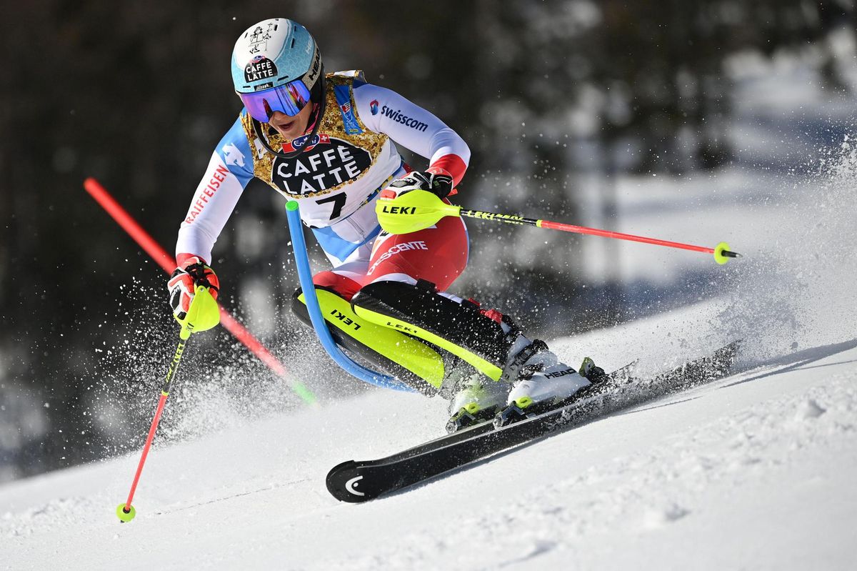 Switzerland's Wendy Holdener competes in the Women's Slalom on February 20, 2021 at the FIS Alpine World Ski Championships in Cortina d'Ampezzo, Italian Alps. (Photo by Fabrice COFFRINI / AFP)