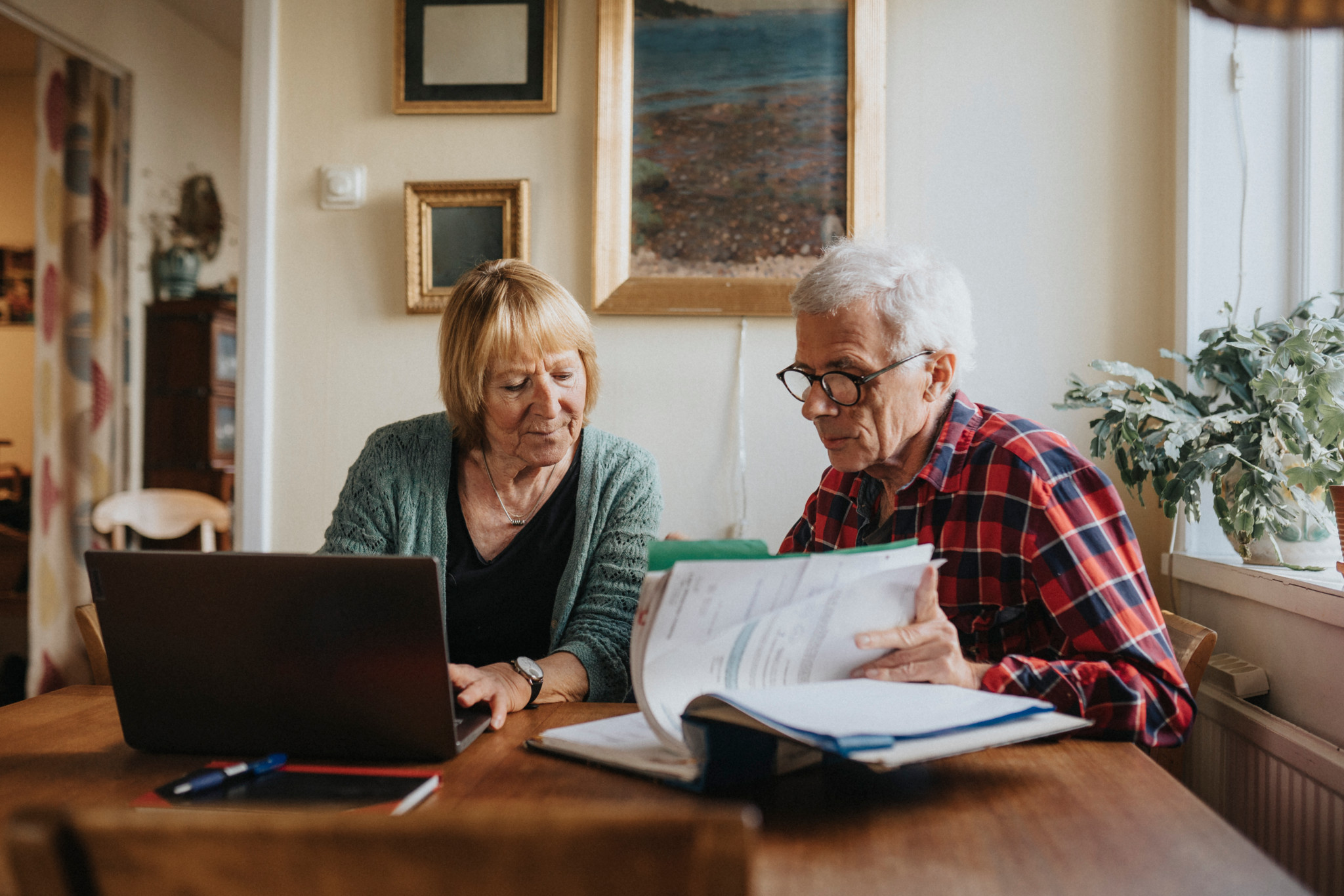 Studie zur 2. Säule: Rentenlotterie: Ihre Pensionskasse entscheidet, ob Sie 2 oder 9 Prozent Zins erhalten