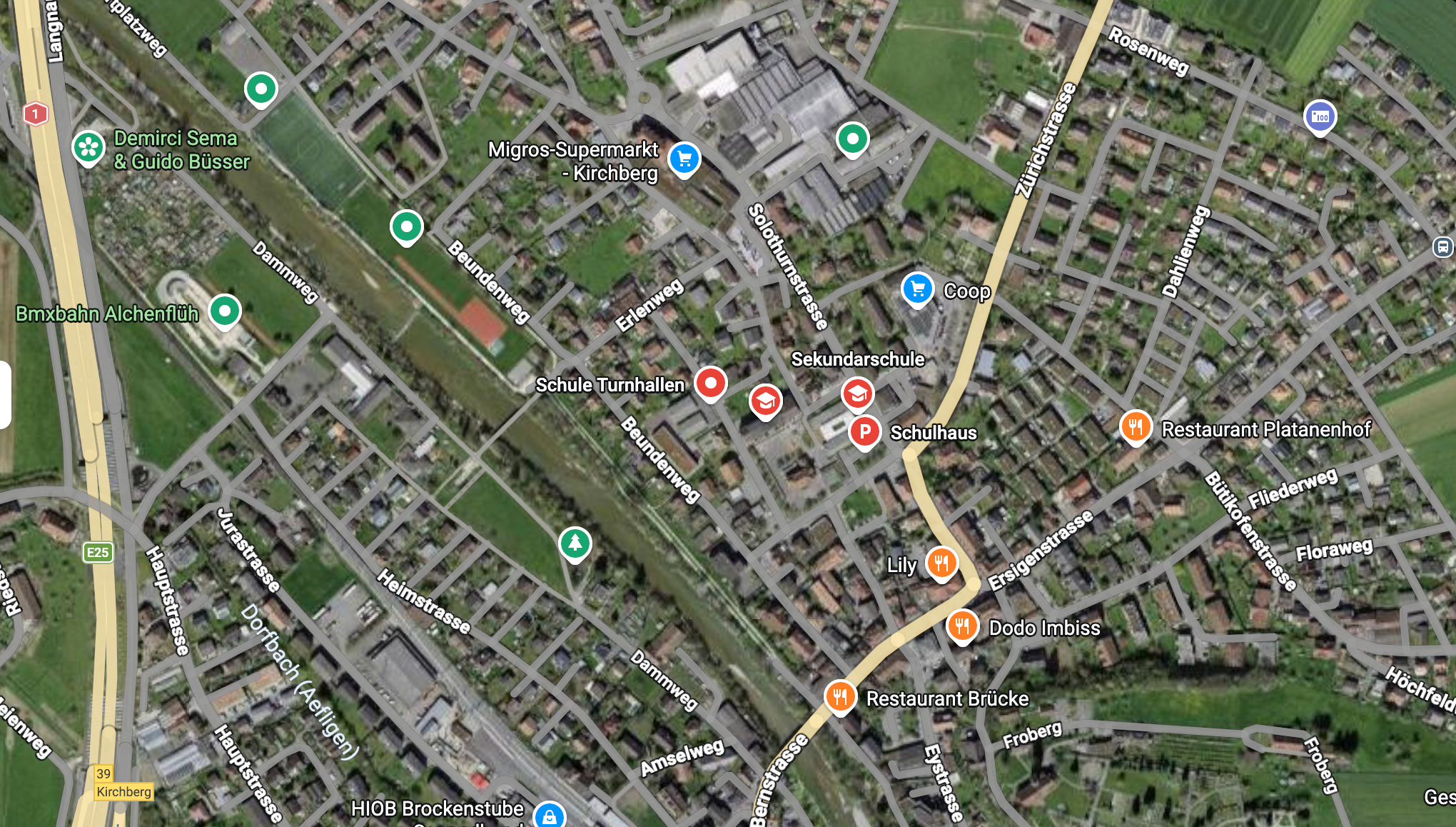 Auseinandersetzung eskaliert: Mann vor Schulhaus in Kirchberg durch Schüsse schwer verletzt