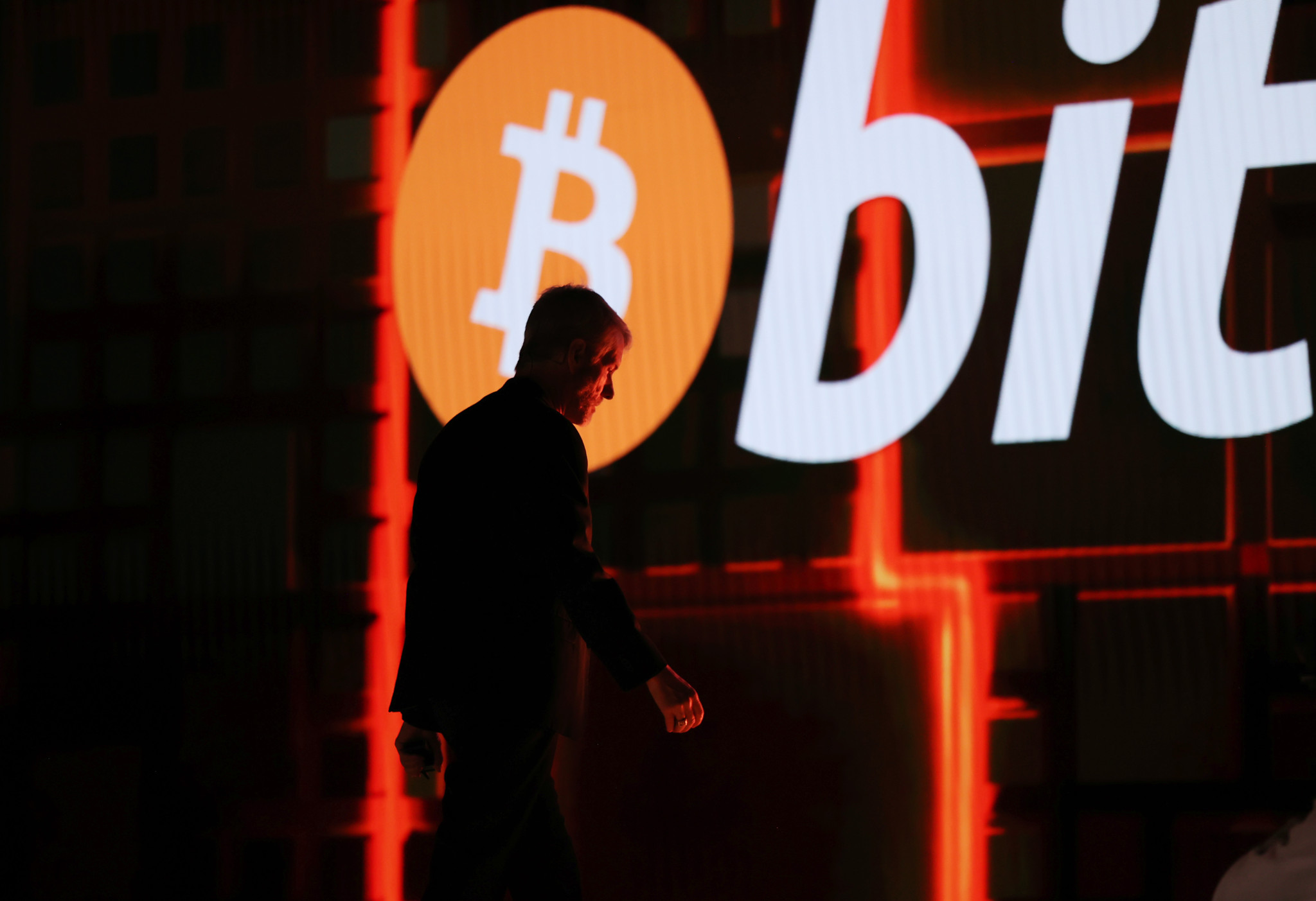 Kryptowährungen: Kollaps der Stimmung für Bitcoin & Co.