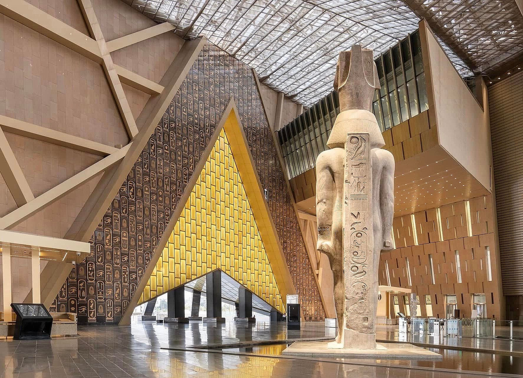 Grand Egyptian Museum: Que vaut le nouveau musée du Caire, «le plus grand et plus beau du monde»?