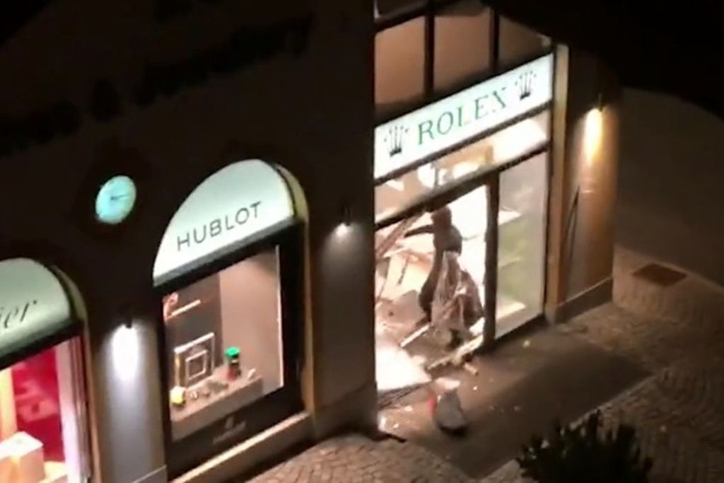 Vol d'une bijouterie grisonne: trois suspects arrêtés