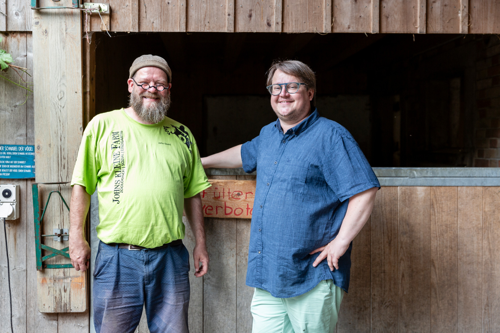 Gruender John David Bauder und Zoo-Vizepraesident Renato Anneler.
Die Tage von Johns kleiner Farm sind gezaehlt. Nun werden fuer die Tiere neue Plaetze gesucht, am 2. Juli 2024 in Kallnach. Foto: Nicole Philipp/Tamedia AG