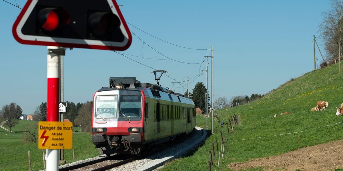 Sicherheitsgefahr-im-Zugverkehr-Nein-Fahr-nicht-nach-Neuenburg-Sprachbarriere-bei-der-SBB-f-hrt-beinahe-zu-Zugkollision