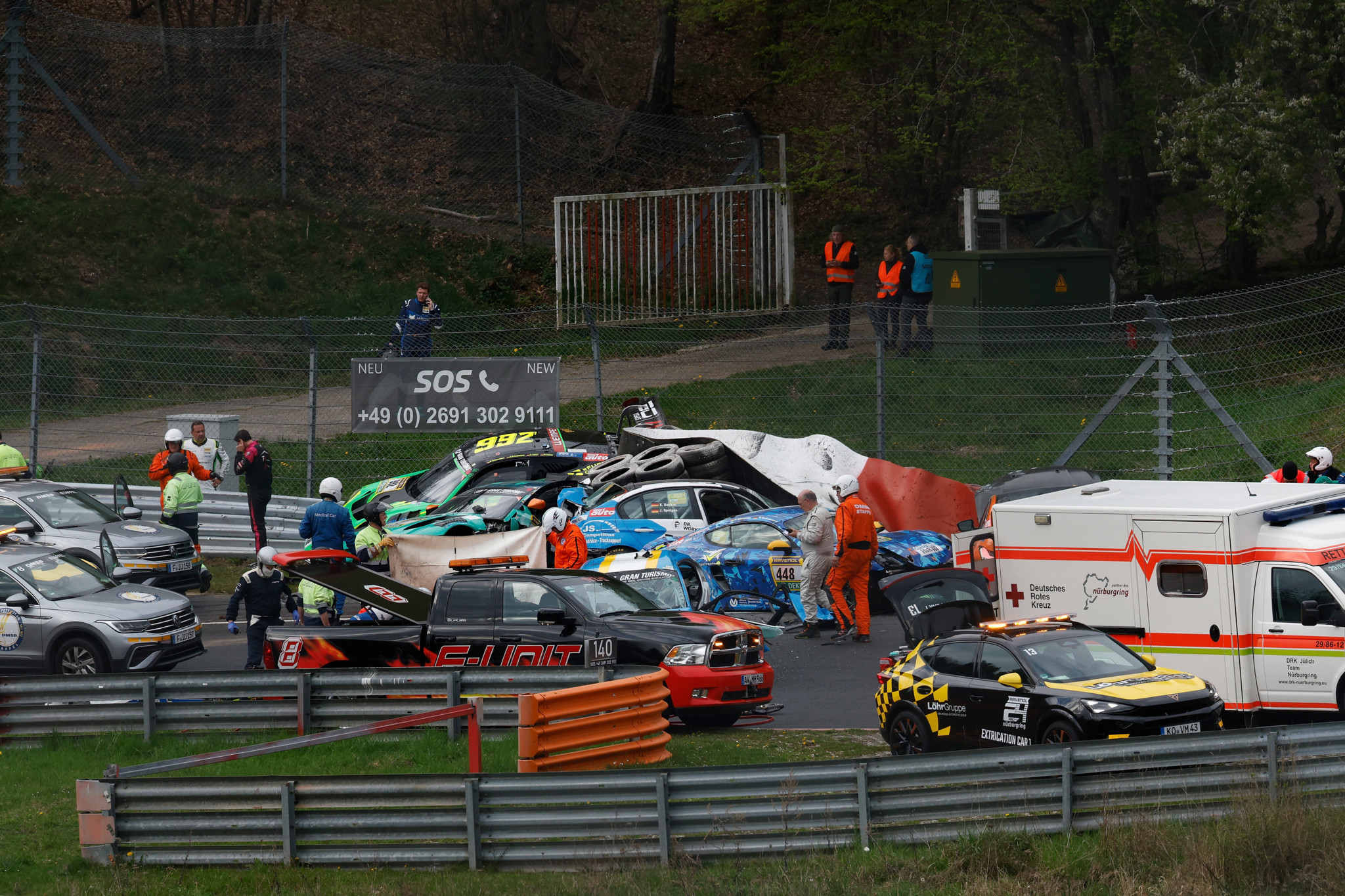 Qualifier-Rennen: Todesfall bei Massencrash auf dem Nürburgring
