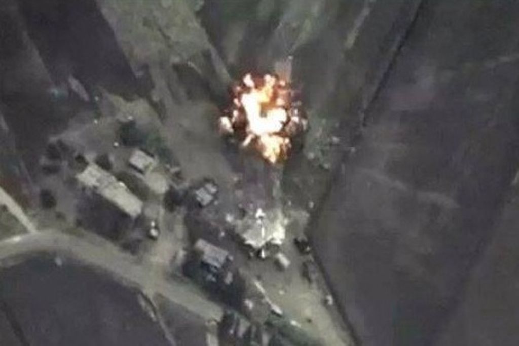 Neue russische Luftangriffe auf ISHochburg alRaqqa Basler Zeitung