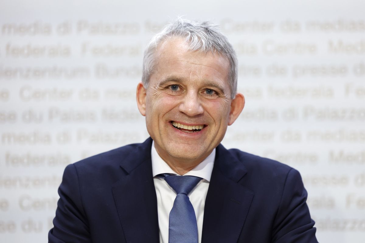 Der neu gewaehlte Bundesrat Beat Jans spricht waehrend einer Medienkonferenz nach seiner Wahl, am Mittwoch, 13. Dezember 2023, in Bern. (KEYSTONE/Peter Klaunzer)