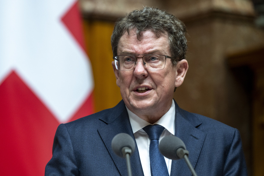 Conseil fédéral: Albert Rösti sera opéré du dos la semaine prochaine