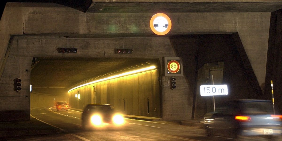 N-chtliche-Raserfahrt-22-J-hriger-jagt-mit-172-km-h-durch-den-Gotthard-und-berholt-21-Autos