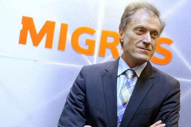 Herbert Bolliger, directeur général de Migros, s'oppose à un salaire minimum fixé par la loi.