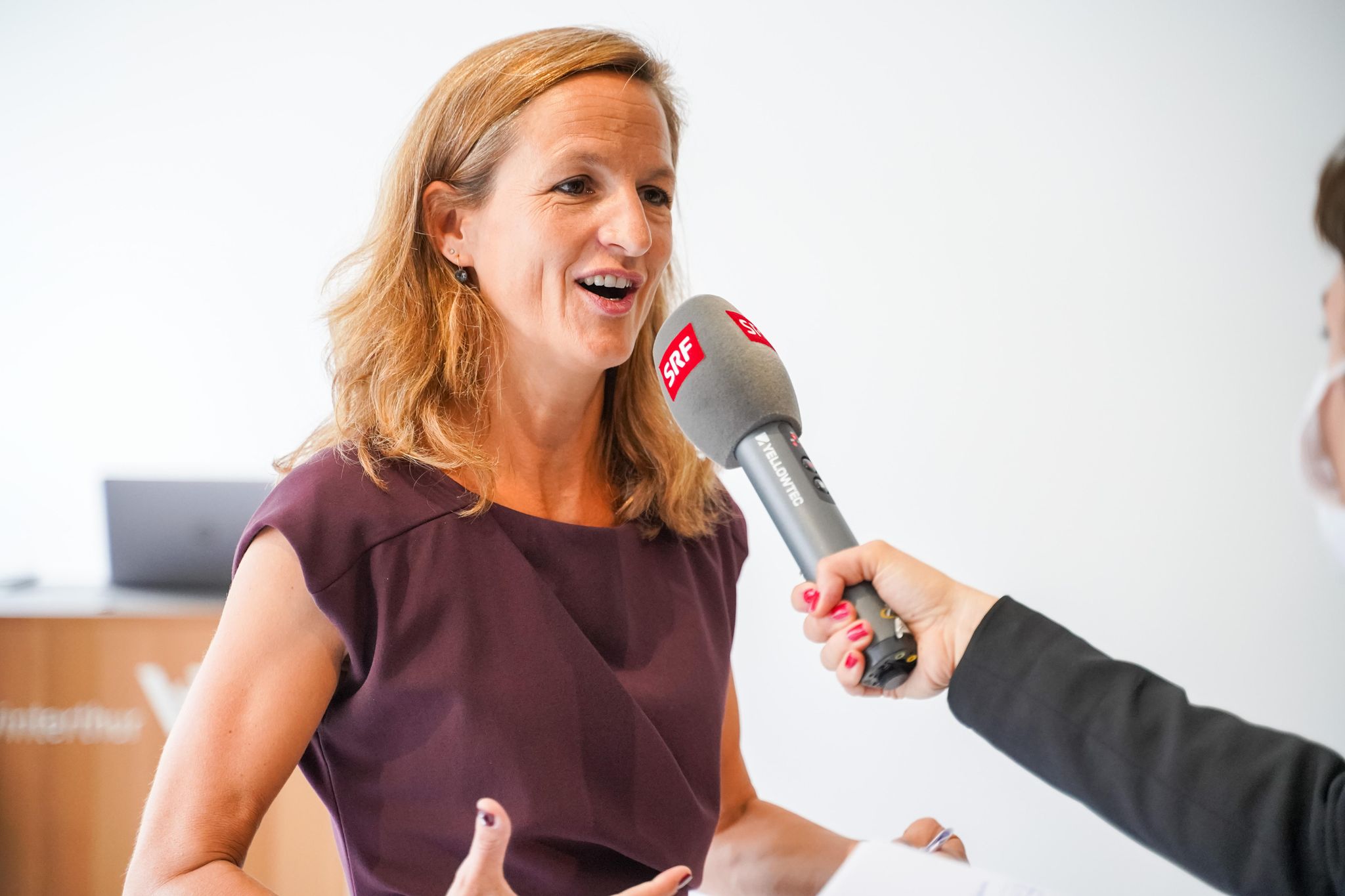 Sie könne es noch nicht ganz fassen und spüre Demut und Respekt vor der Verantwortung, sagte Katrin Cometta (GLP) kurz nach ihrer Wahl. 