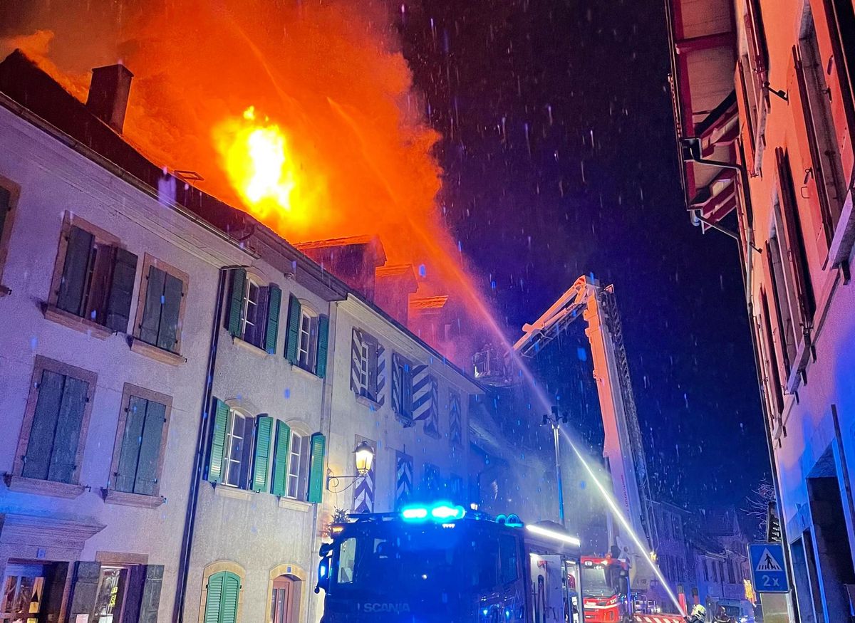 Plusieurs immeubles ont dû être évacués en raison de l’incendie.