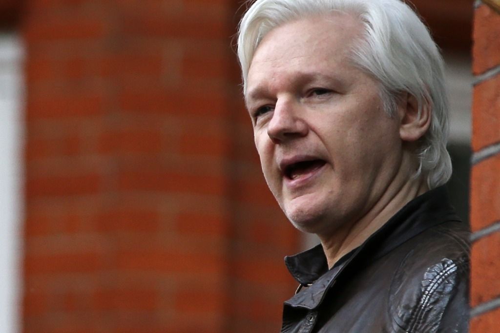 Assange fixé lundi sur son éventuelle détention