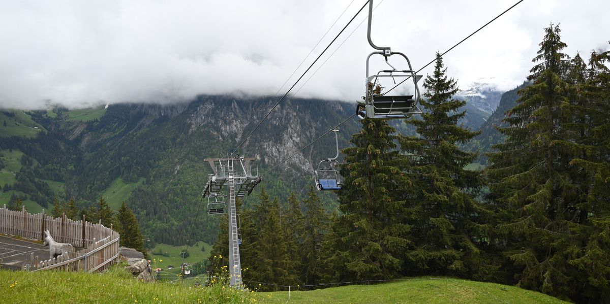 Ausblick von der Bergstation der Sportbahnen Kiental-Ramslauenen AG.