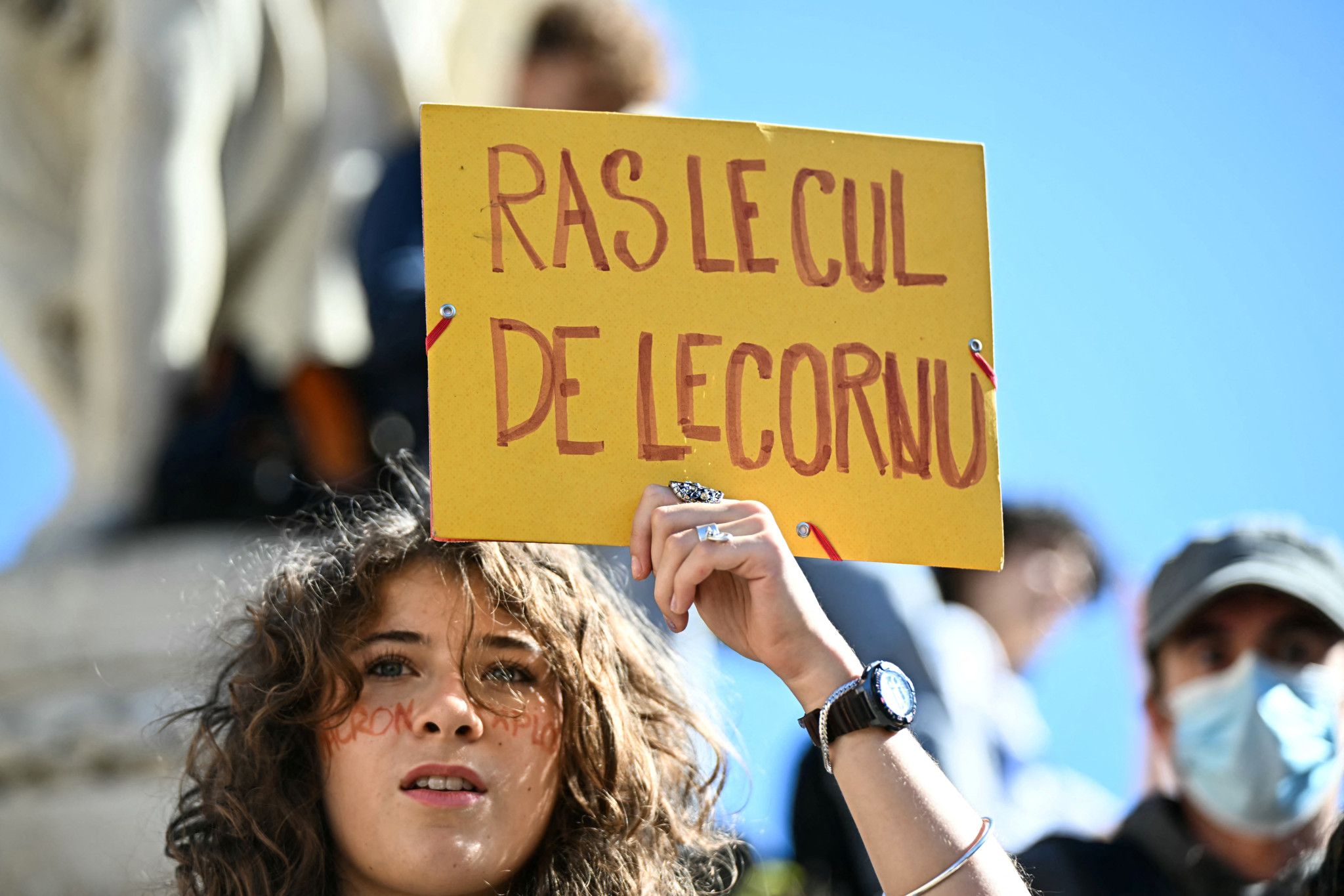 anticipation in the air