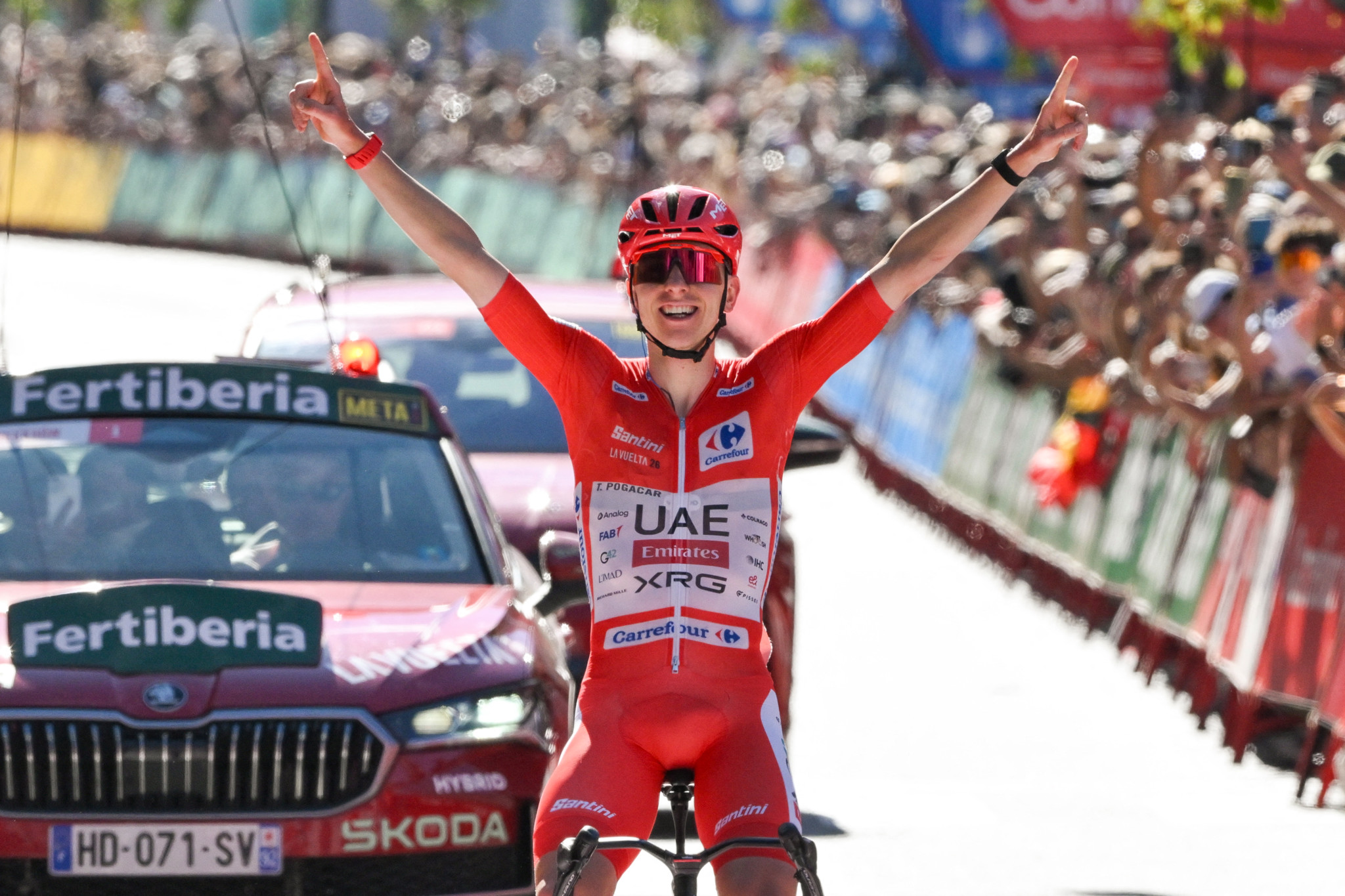 Cyclisme: Tadej Pogacar assomme la Vuelta en Andorre