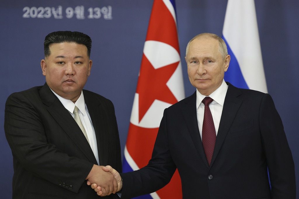 Le président russe Vladimir Poutine et le dirigeant nord-coréen Kim Jong Un le 13 septembre 2023.