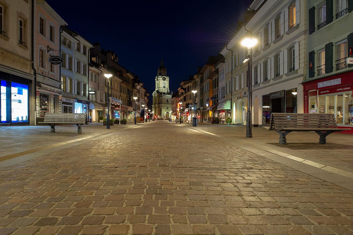 L’agression a eu lieu en plein centre de Morges, dans un kebab fréquenté. Selon plusieurs témoins, la victime allait se mettre à table quand un inconnu lui a asséné plusieurs coups de couteau. La victime est décédée sur place.

Illustration prétexte..VANESSA CARDOSO/ 24HEURES