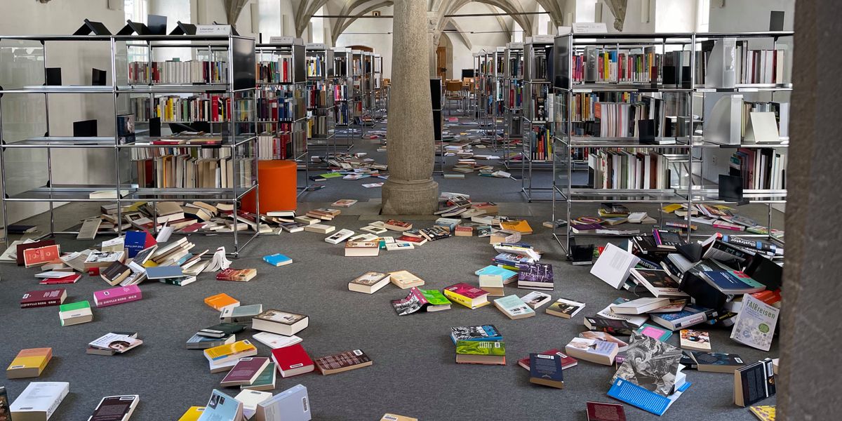 Wettingen Cantonal School: Rector threatens after library vandalism