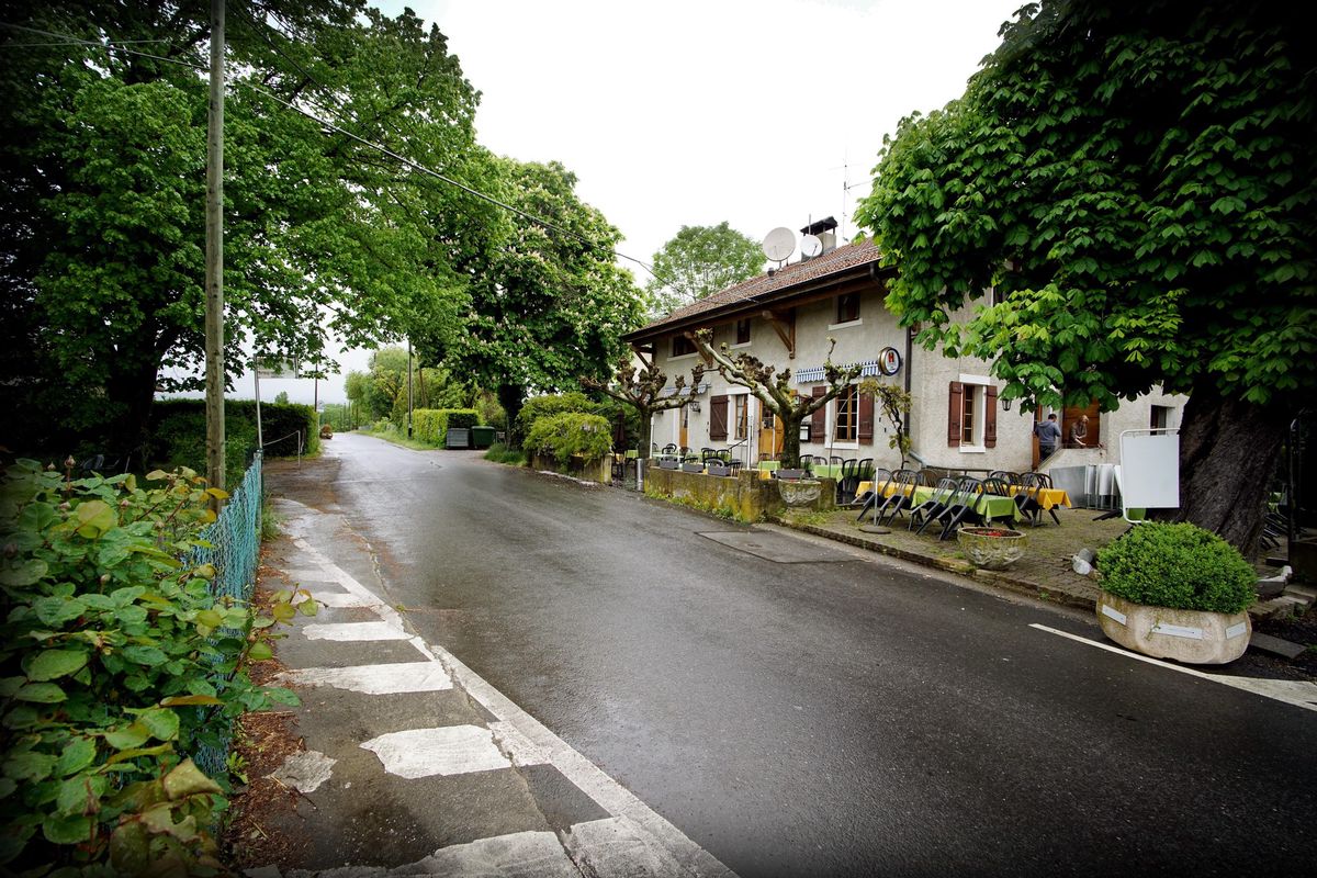 Russin se chamaille pour une place de jeux