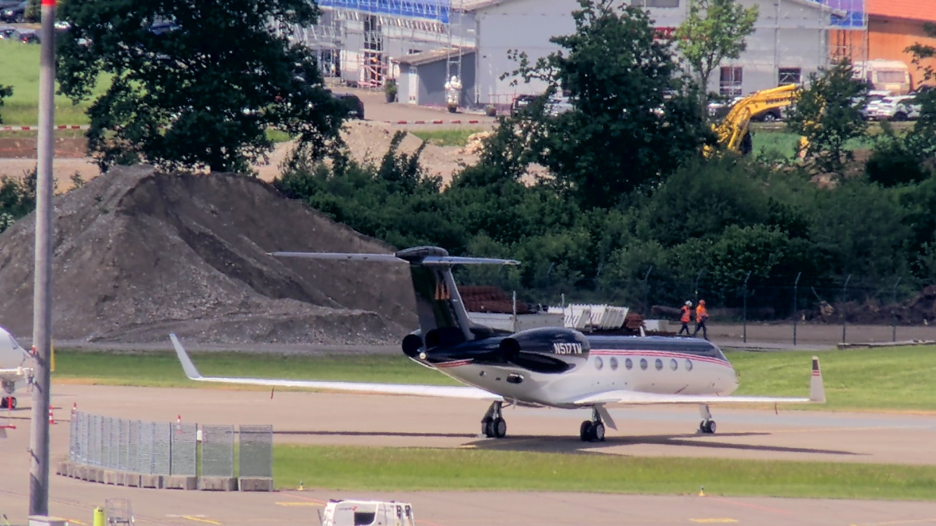 Golfstar vor Gericht: Privatjet von Tiger Woods erneut in Zürich gelandet – Gerichtsverhandlung steht an