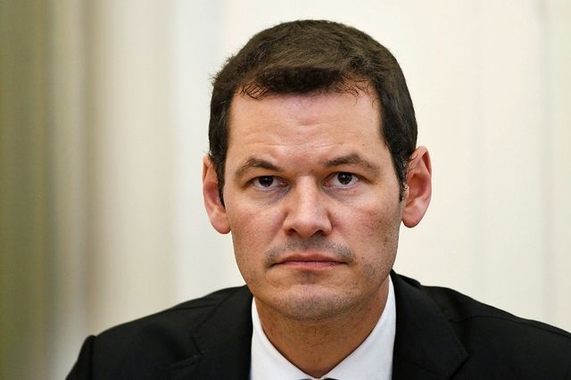 «J'ai la conviction qu'on est en train de sacrifier une bonne personne pour de mauvaises raisons», affirme Éric Stauffer à propos du conseiller d'État genevois Pierre Maudet.