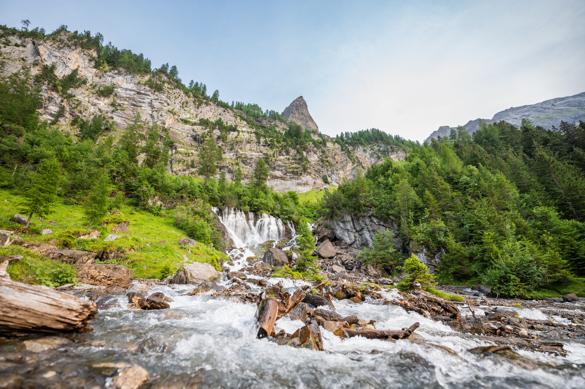 Acht Wanderungen zu Quellen: Wo Wasser gross herauskommt
