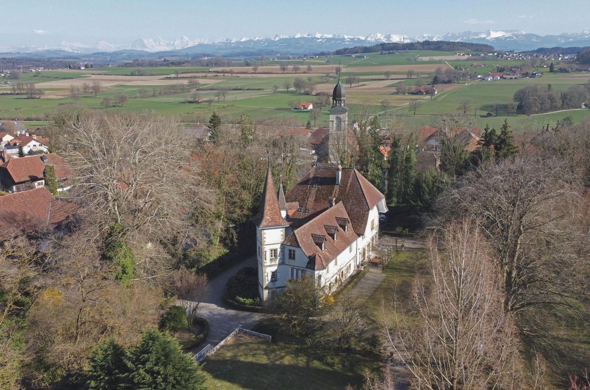 Le château de Cressier, près de Morat, dans le canton de Fribourg.